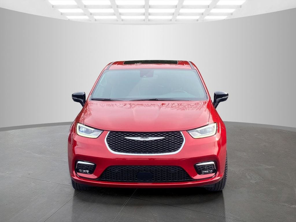 New 2026 Chrysler Pacifica LIMITED Passenger Van