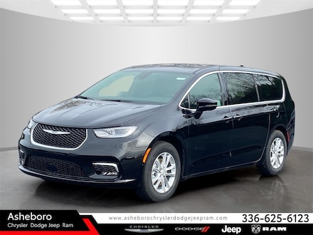 2026 Chrysler Pacifica SELECT Passenger Van