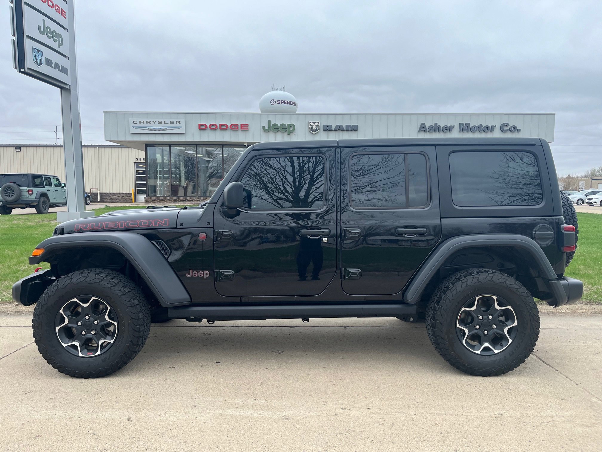 2023 Jeep Wrangler Rubicon's photo