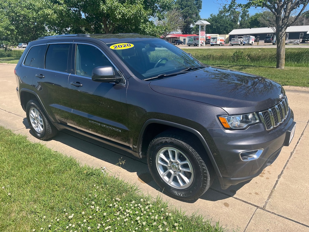 Used 2020 Jeep Grand Cherokee Laredo E 4x4