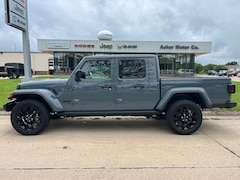 2025 Jeep Gladiator NIGHTHAWK 4X4 Pickup