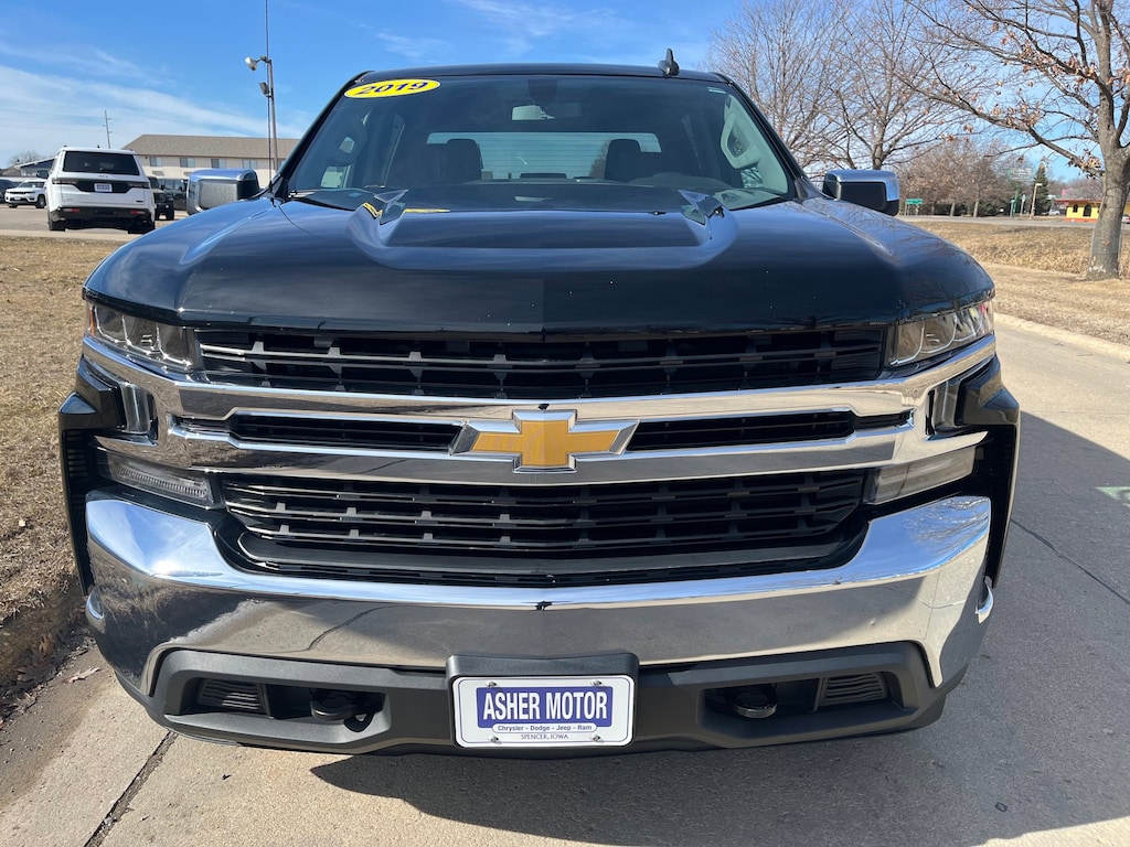 Used 2019 Chevrolet Silverado 1500 LT 4WD Crew Cab 147