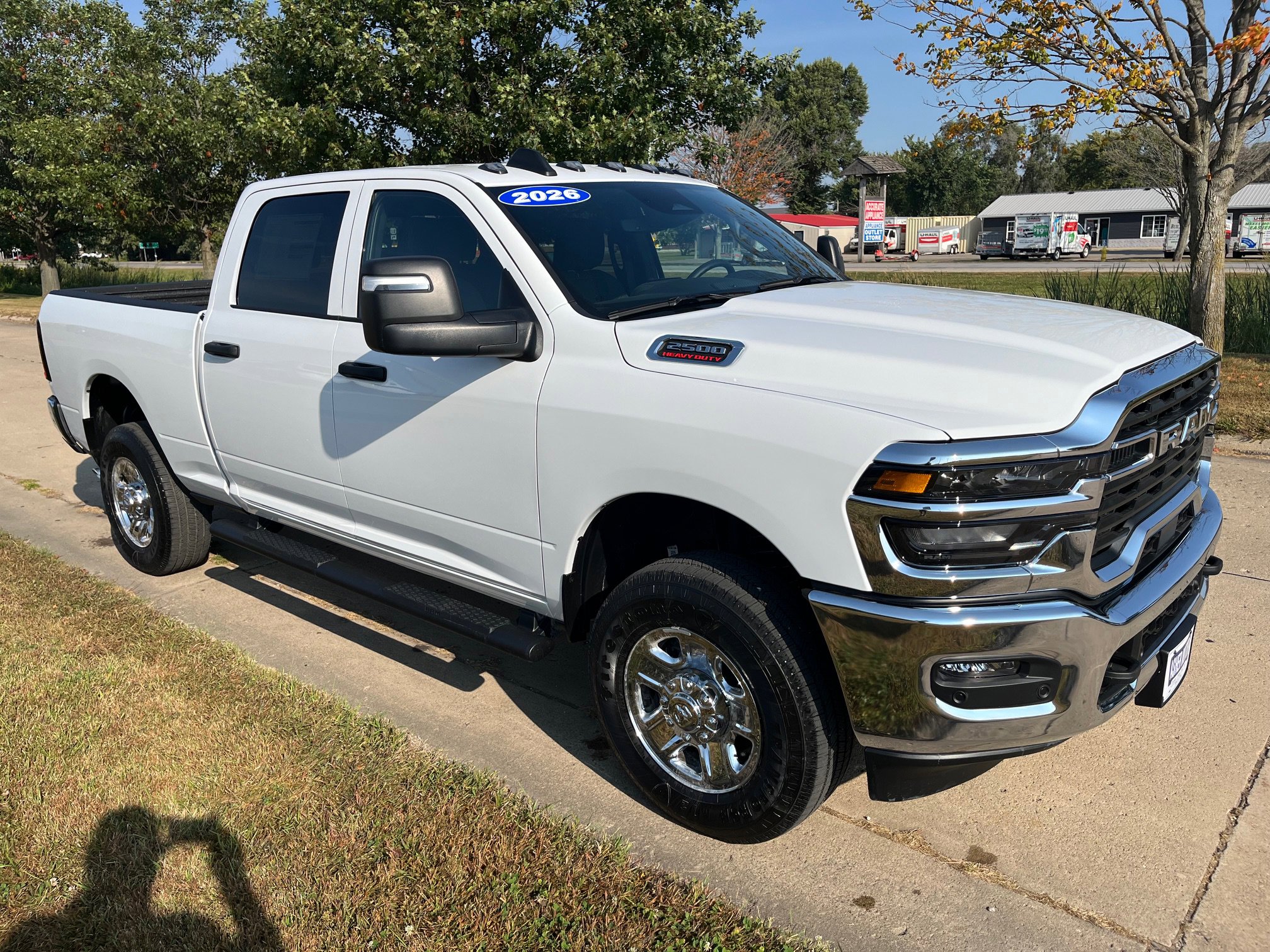 2026 Ram 2500 Tradesman photo 4