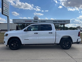 2026 Ram 1500 LARAMIE CREW CAB 4X4 5'7 BOX Pickup