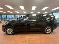 2026 Chrysler Pacifica SELECT AWD Passenger Van