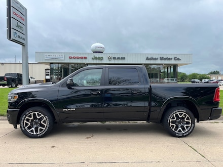 2025 Ram 1500 LARAMIE CREW CAB 4X4 5'7 BOX Pickup