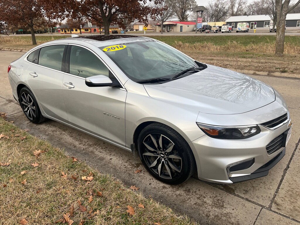 Used 2018 Chevrolet Malibu LT Sedan