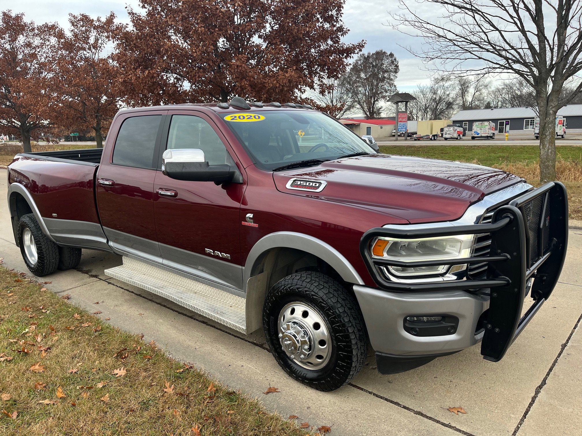 2020 Ram 3500 Laramie photo 4