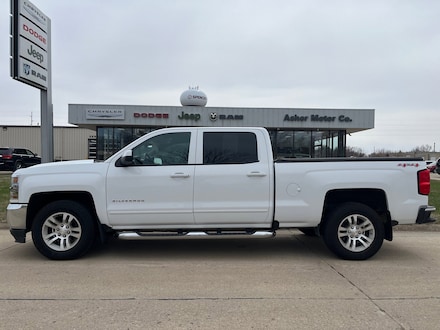 2017 Chevrolet Silverado 1500 LT 4WD Crew Cab 153.0 w/1LT