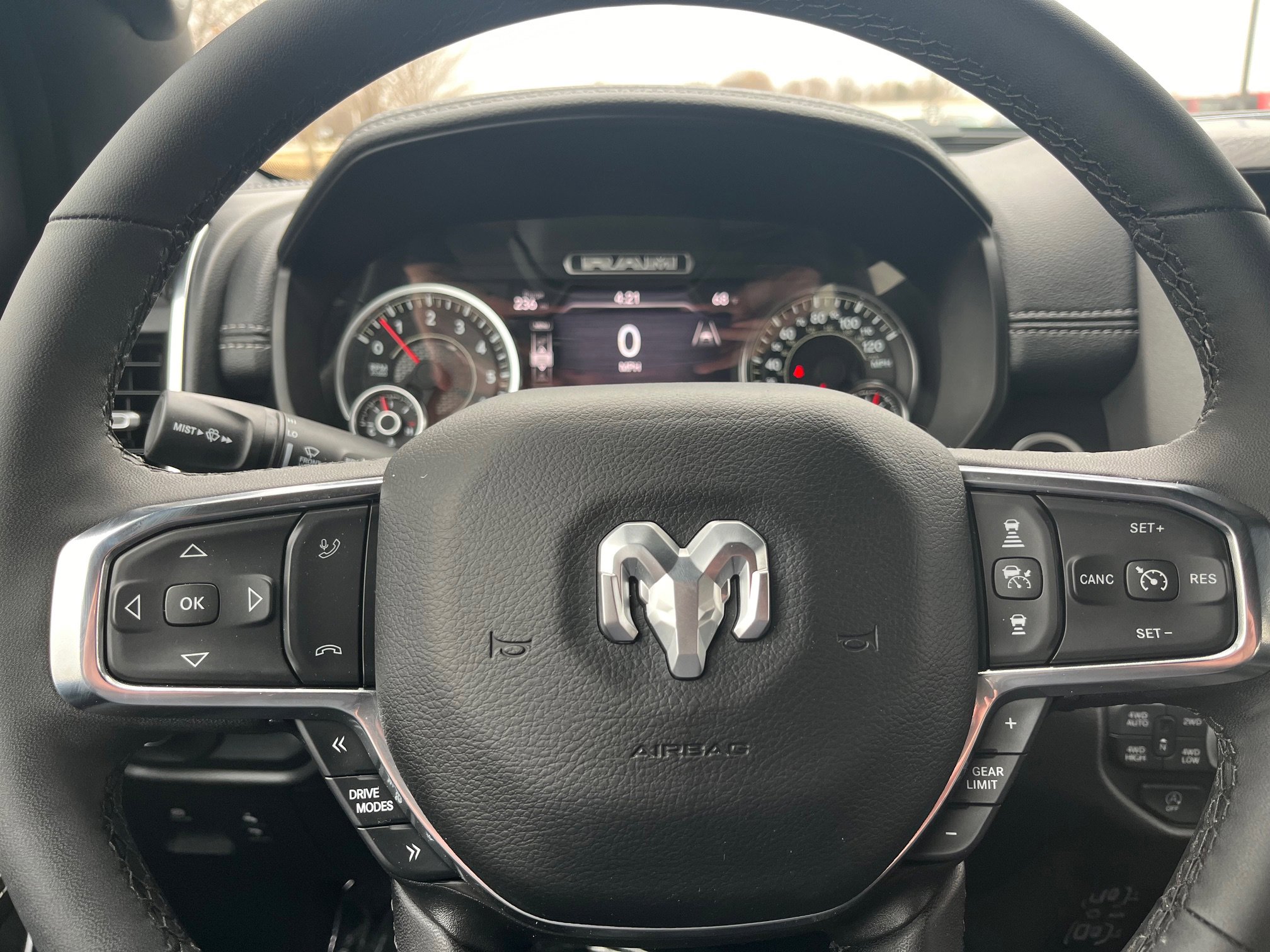 2025 RAM Ram 1500 Pickup Laramie - Photo 17