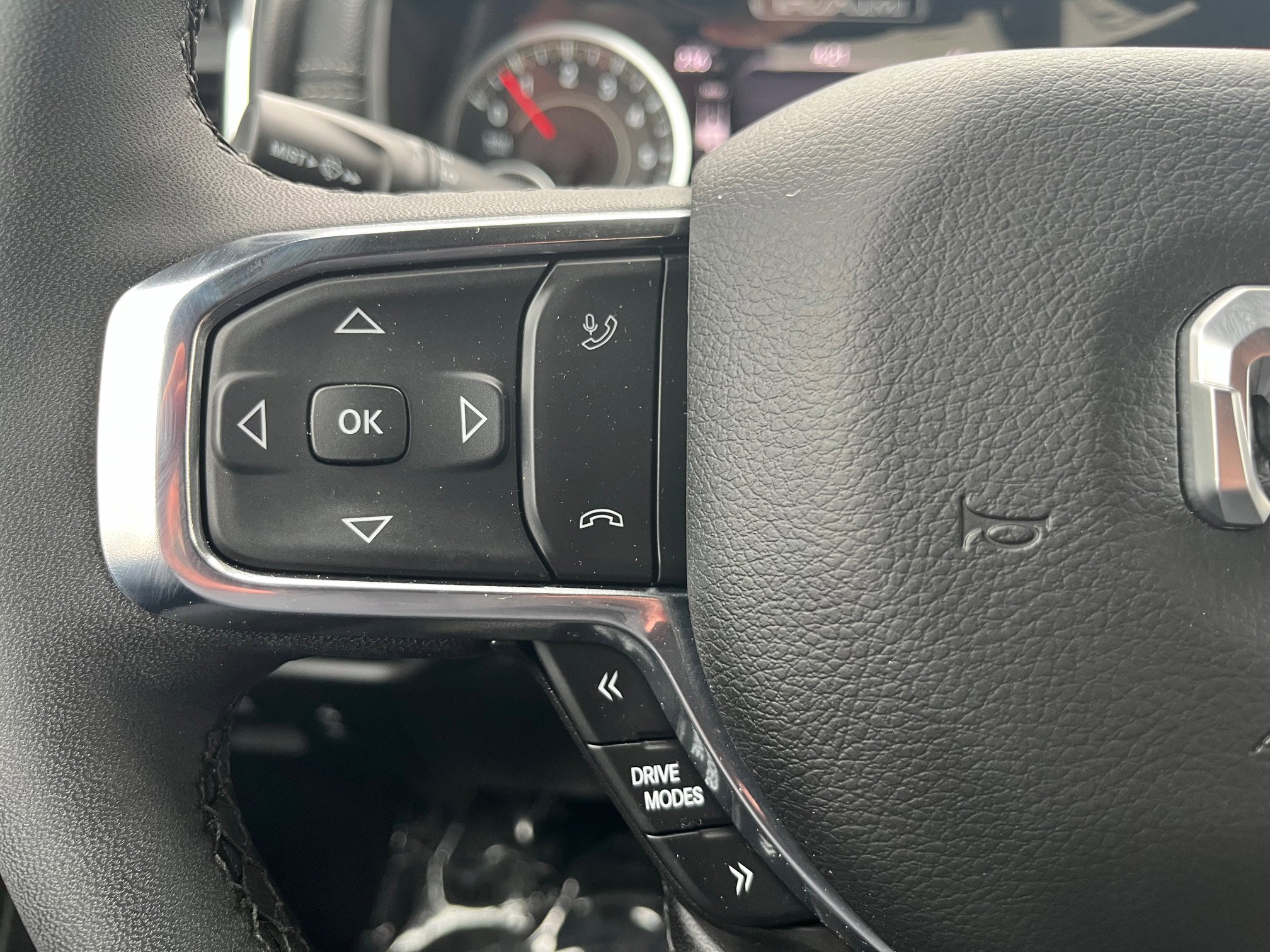 2025 RAM Ram 1500 Pickup Laramie - Photo 18