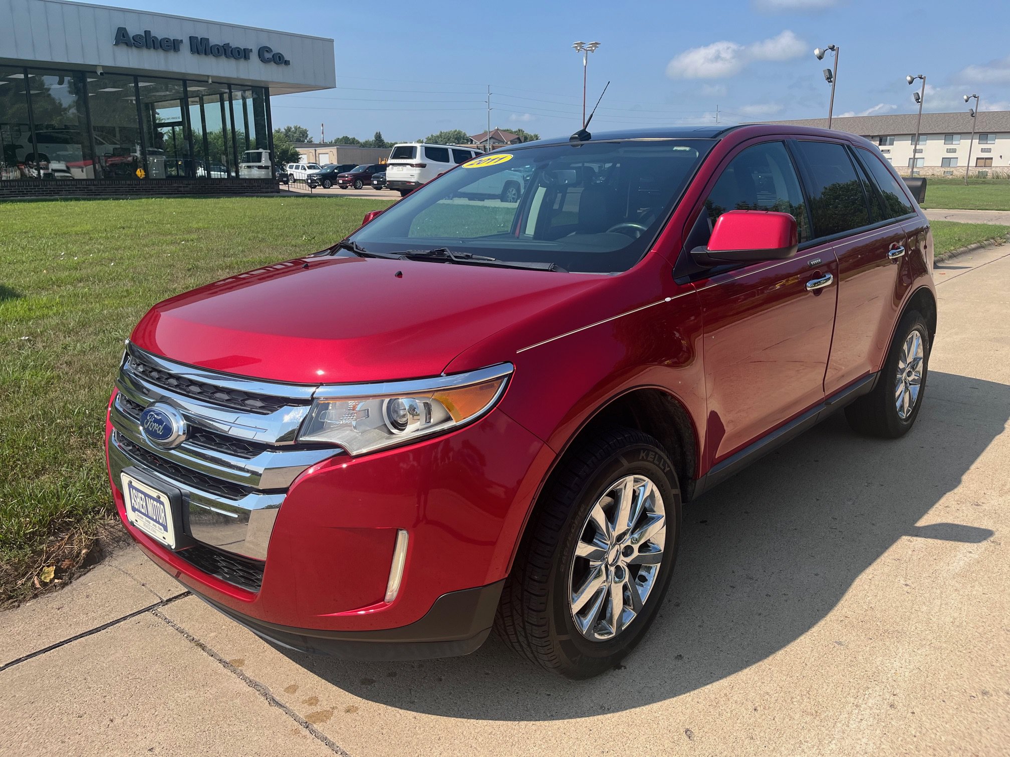 Used 2011 Ford Edge SEL with VIN 2FMDK3JC8BBA68386 for sale in Spencer, IA