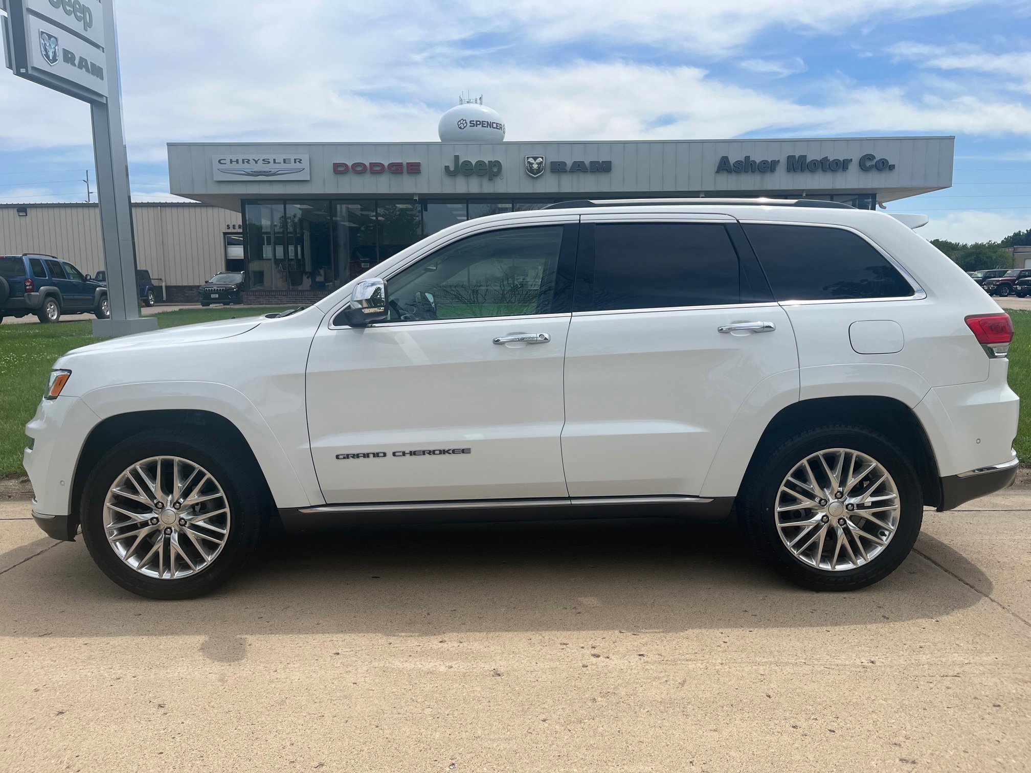 2018 Jeep Grand Cherokee Summit 4WD's photo