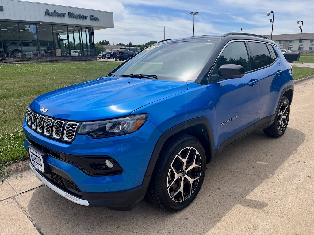 Used 2025 Jeep Compass Limited 4x4