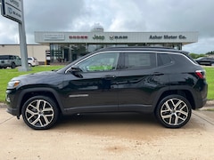 2025 Jeep Compass LIMITED 4X4 Sport Utility