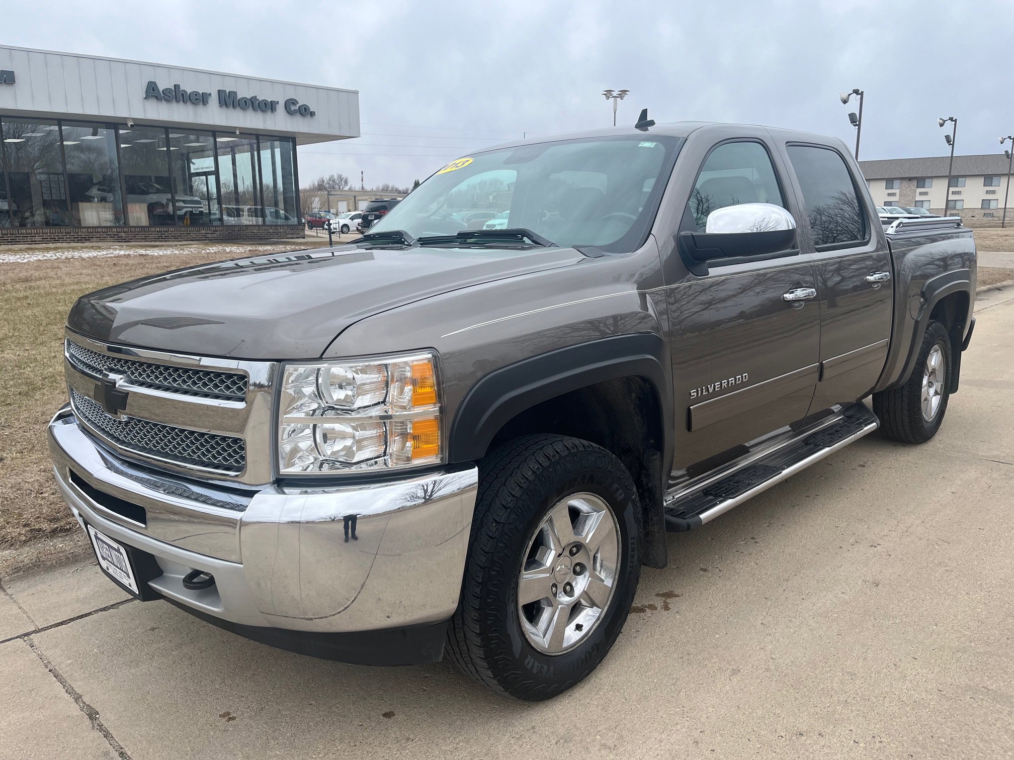 Used 2013 Chevrolet Silverado 1500 LT with VIN 3GCPKSE79DG241910 for sale in Spencer, IA