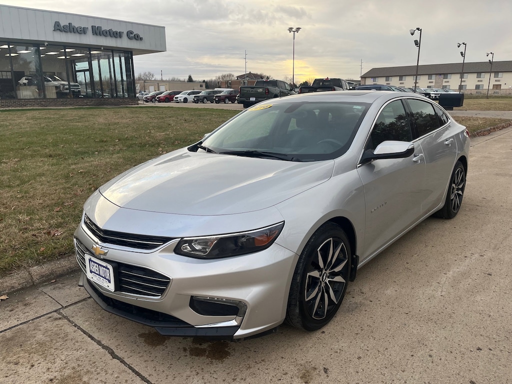 Used 2018 Chevrolet Malibu LT Sedan