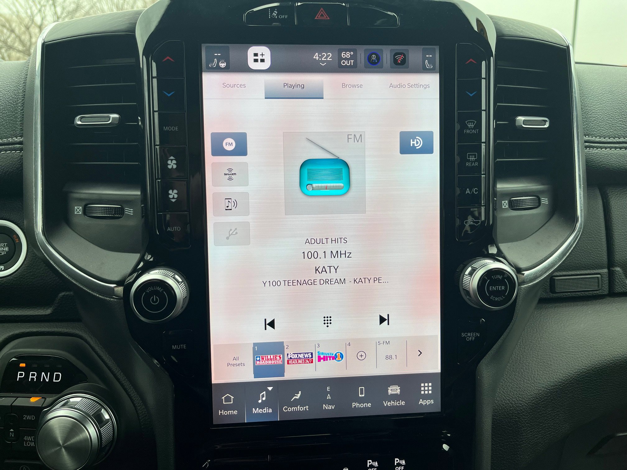 2025 RAM Ram 1500 Pickup Laramie - Photo 22