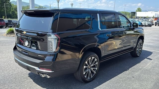 2026 Chevrolet Suburban High Country - Photo 10
