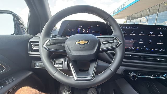 2026 Chevrolet Silverado EV LT - Photo 21