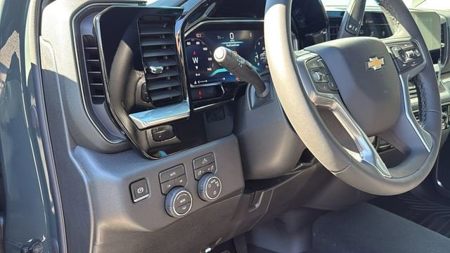 2026 Chevrolet Silverado 1500 LT - Photo 16