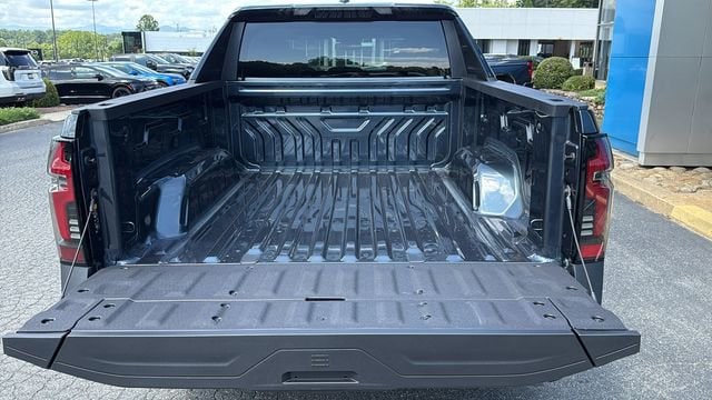 2026 Chevrolet Silverado EV LT - Photo 7