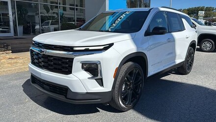 2026 Chevrolet Traverse LT SUV