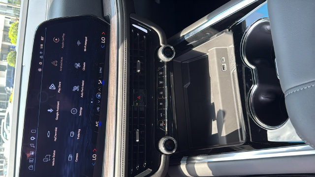 2026 Chevrolet Tahoe LS - Photo 25