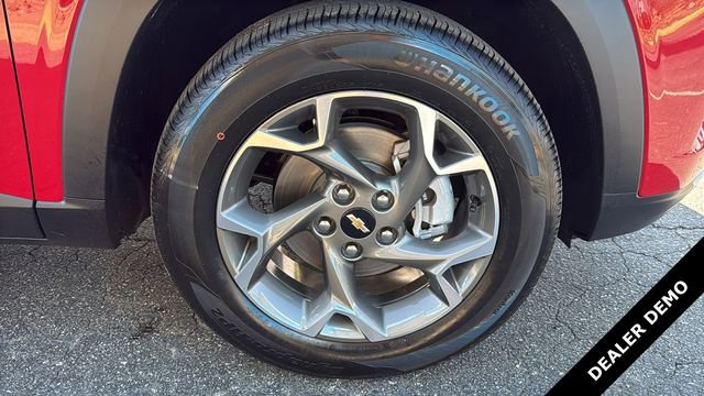2026 Chevrolet Trax LT - Photo 11
