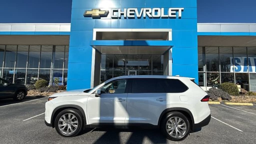 Used 2024 Toyota Grand Highlander XLE