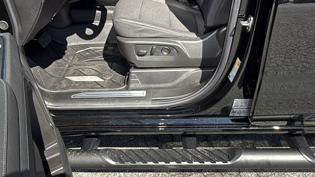 2026 Chevrolet Silverado 1500 RST - Photo 13