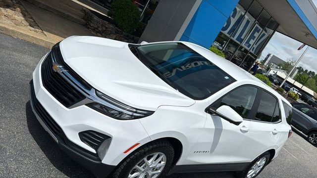 2023 Chevrolet Equinox LT - Photo 12