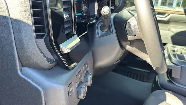 2026 Chevrolet Silverado 1500 LT - Photo 17