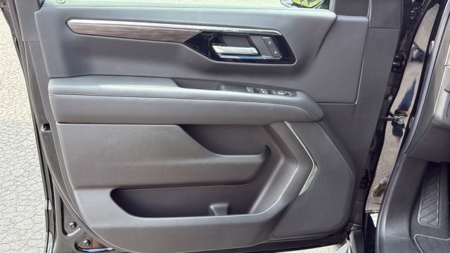 2026 Chevrolet Tahoe LS - Photo 15