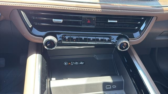 2026 Chevrolet Suburban High Country - Photo 26