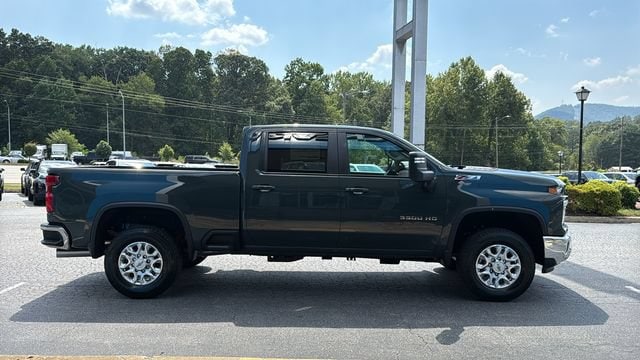 2026 Chevrolet Silverado 3500 HD LT - Photo 9