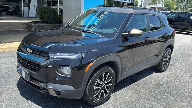 Mosaic Black Metallic 2021 Chevrolet Trailblazer SUV / Crossover Four-Wheel Drive Automatic