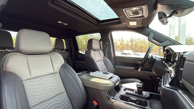 2022 Chevrolet Silverado 1500 ZR2 - Photo 28
