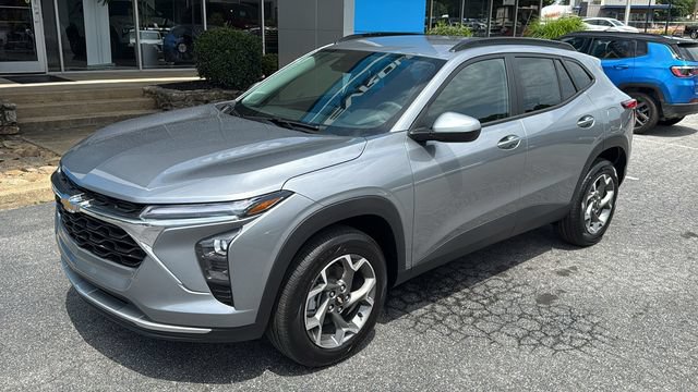 2026 Chevrolet Trax LT - Photo 1