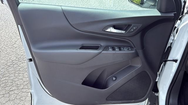 2023 Chevrolet Equinox LT - Photo 15