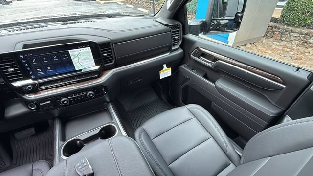 2026 Chevrolet Silverado 3500 HD LT - Photo 32