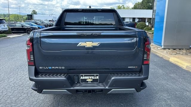 2026 Chevrolet Silverado EV LT - Photo 6