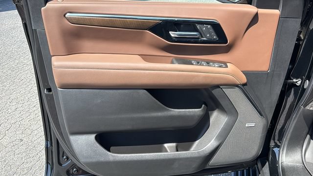 2026 Chevrolet Suburban High Country - Photo 15