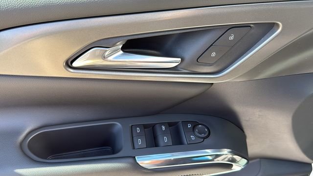 2026 Chevrolet Traverse LT - Photo 16
