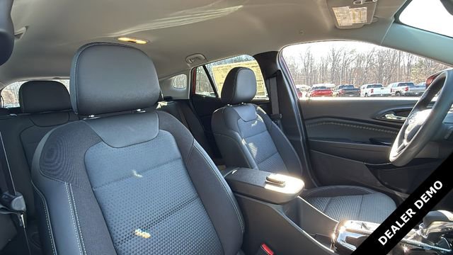 2026 Chevrolet Trax LT - Photo 29