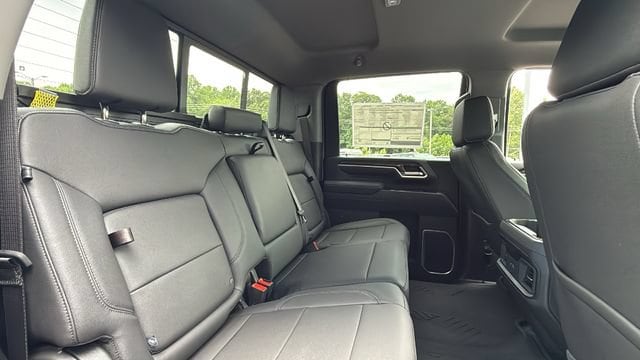 2026 Chevrolet Silverado 3500 HD LT - Photo 34