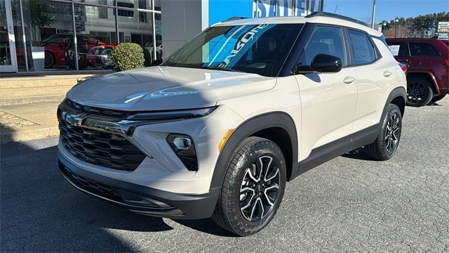 2026 Chevrolet Trailblazer Activ's photo