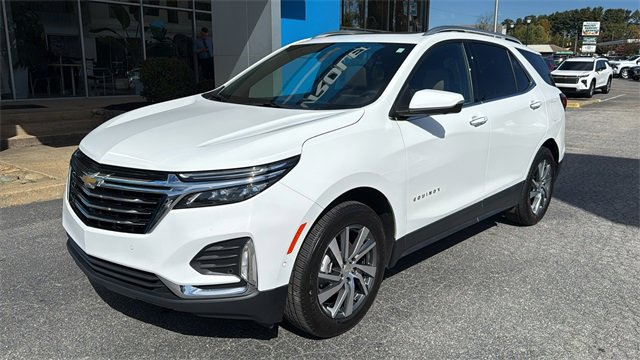 2022 Chevrolet Equinox Premier's photo