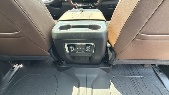 2026 Chevrolet Tahoe High Country - Photo 37