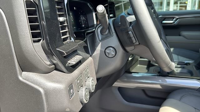 2026 Chevrolet Silverado 1500 ZR2 - Photo 17